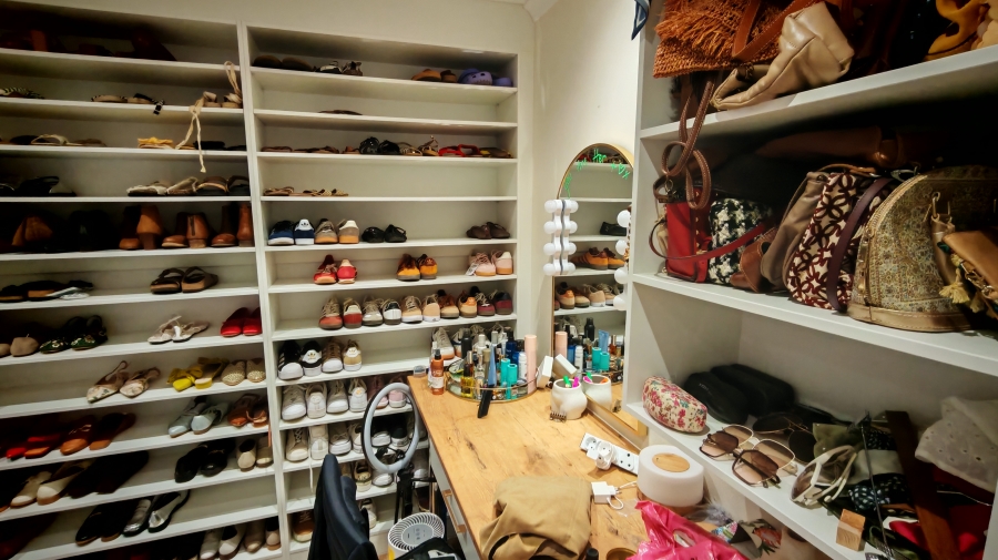 6 Bedroom Property for Sale in Middelburg Eastern Cape